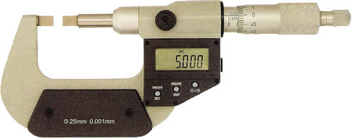 Blade micrometer